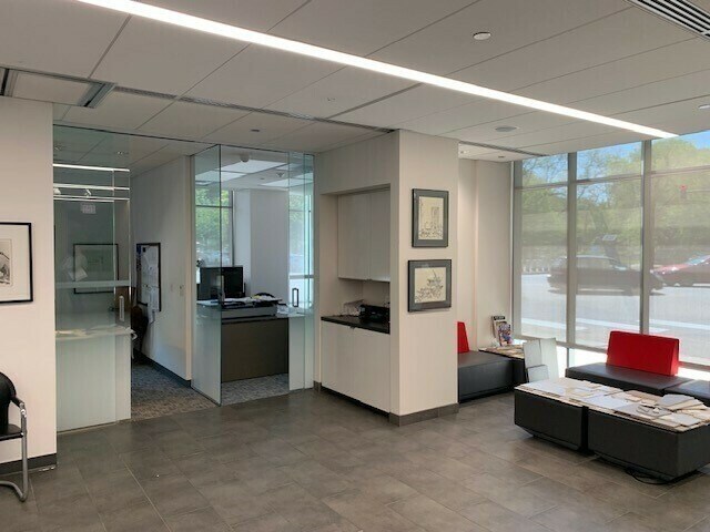 More Photos Of 558 W Webster Ave, Chicago Apartments For Lease