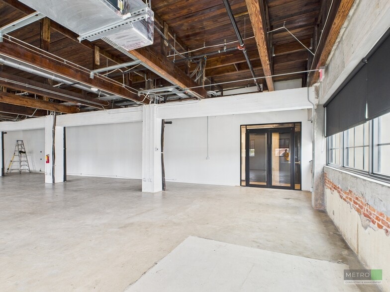 More Photos Of 2509 N Miami Ave, Miami Loft Creative Space For Lease