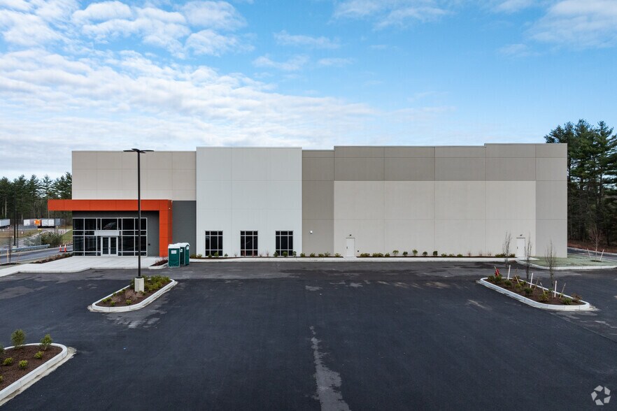 More Photos Of 152 Depot St, Bellingham Industrial For Lease