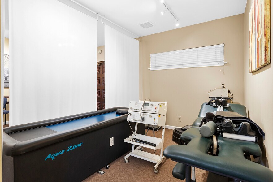 More Photos Of 3231 Waring Ct, Oceanside Medical For Lease