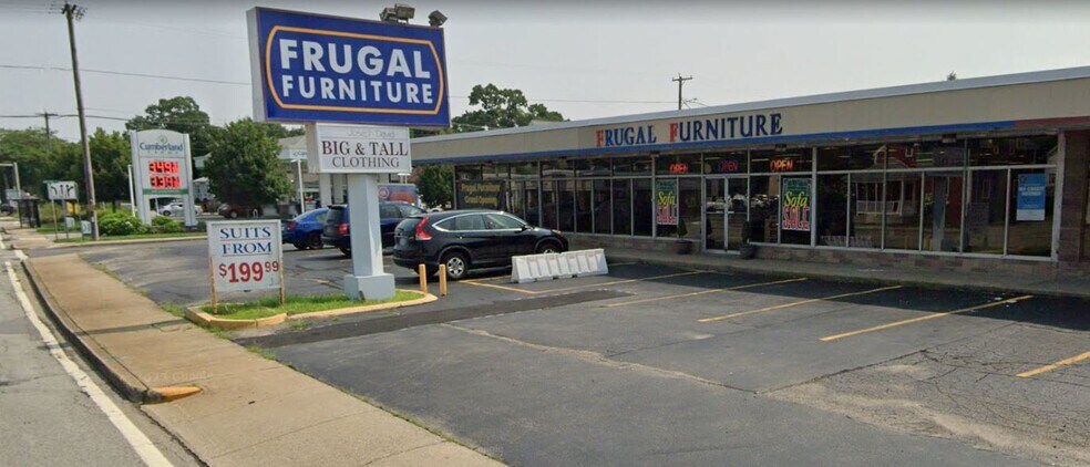 Primary Photo Of 1590 Post Rd, Warwick Freestanding For Sale