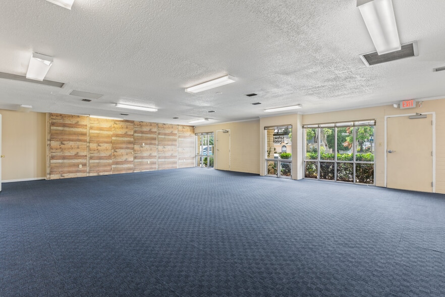 More Photos Of 260 S Marion Ave, Lake City Medical For Lease
