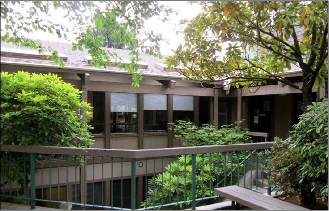 Primary Photo Of 1310 Coburg Rd, Eugene Medical For Lease