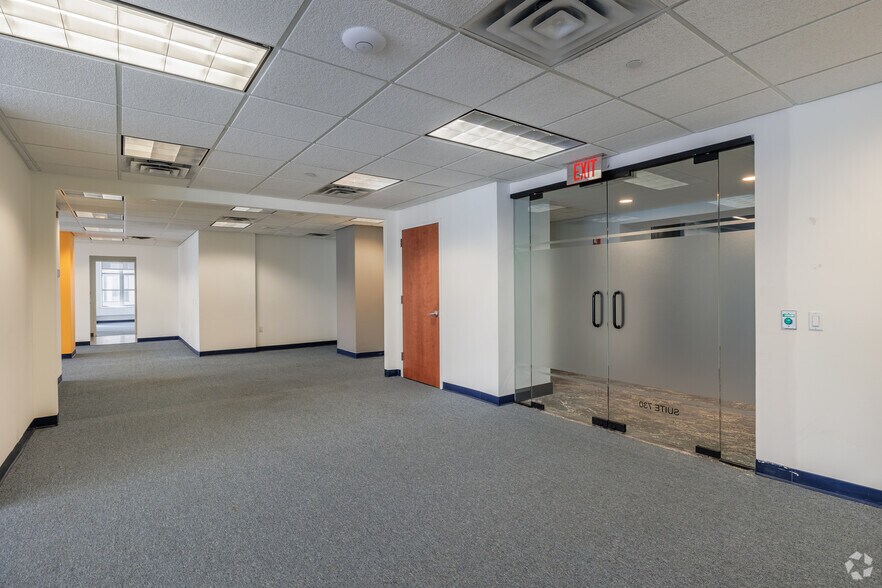 More Photos Of 15 Exchange Pl, Jersey City Office For Lease