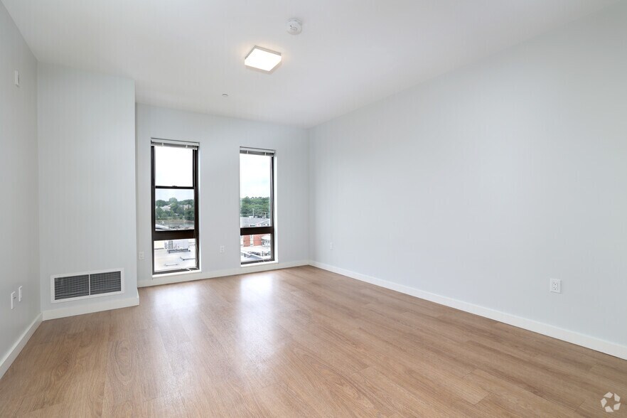 More Photos Of 199-211 Rantoul St, Beverly Apartments For Lease