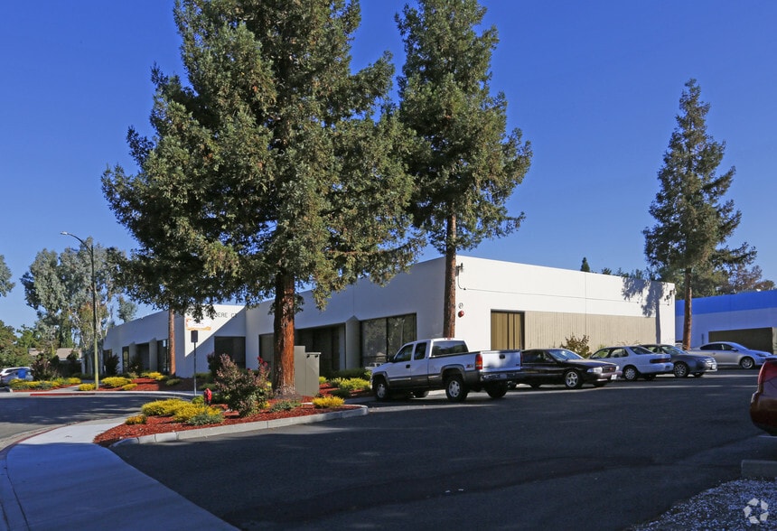 Primary Photo Of 662 Giguere Ct, San Jose Manufacturing For Lease