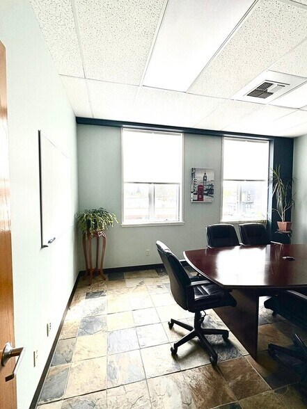 More Photos Of 2602 N Proctor St, Tacoma Office For Lease
