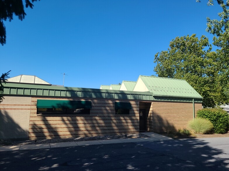 More Photos Of 120 Prospect St, Reading Office For Lease