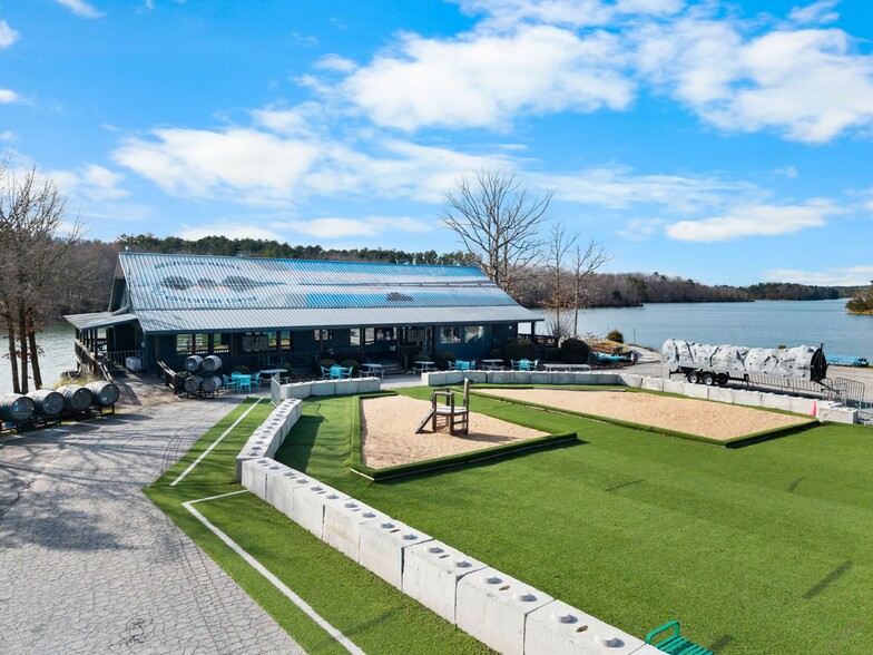 More Photos Of 1155 Marina Rd, Elberton Marina For Sale