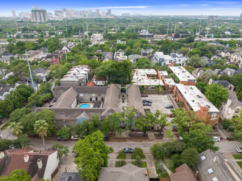 More Photos Of , Houston Multifamily For Sale