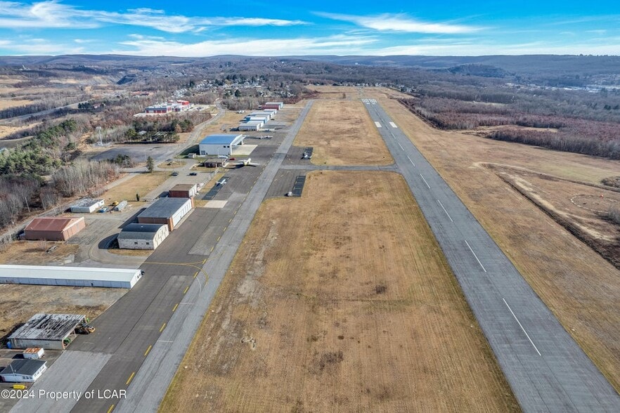 More Photos Of 5175 Old Airport Rd, Hazle Township Airplane Hangar For Lease