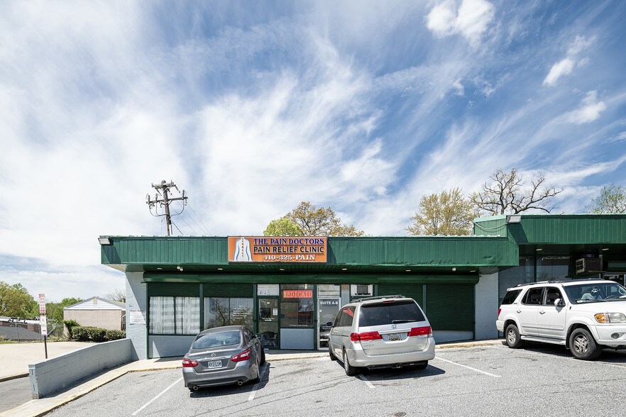 More Photos Of 4300 Belair Rd, Baltimore Storefront For Sale
