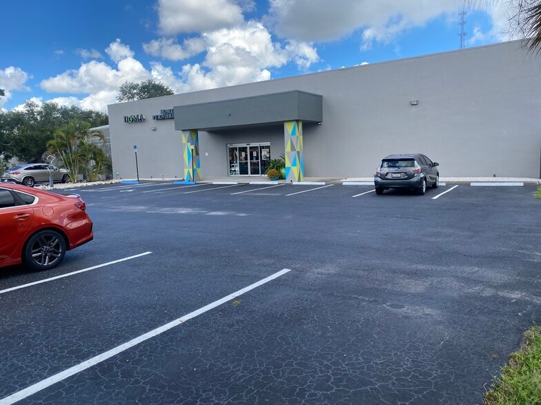 Primary Photo Of 2533 22nd Ave N, Saint Petersburg Freestanding For Lease