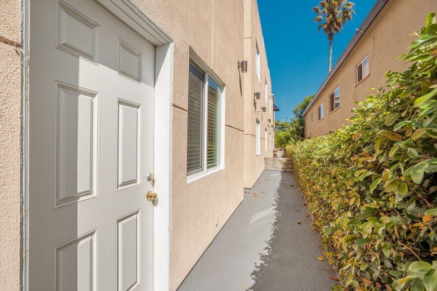 More Photos Of 712 Pacific St, Santa Monica Apartments For Sale