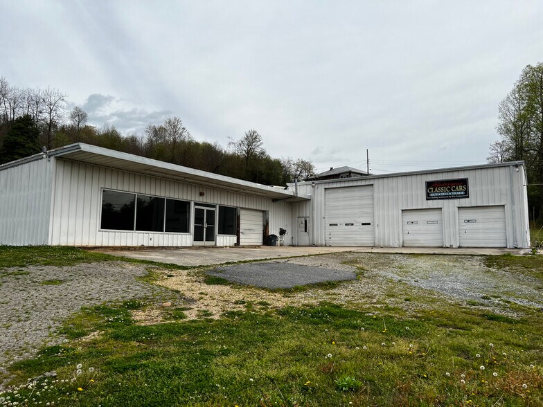 More Photos Of 471 E Main St, Old Fort Distribution For Sale