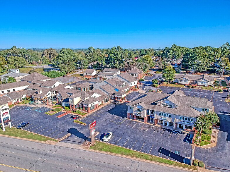 More Photos Of 4124 Clemson Blvd, Anderson Medical For Lease