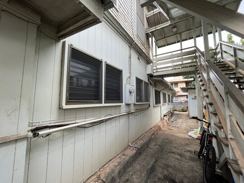 More Photos Of 1415 Kinau St, Honolulu Apartments For Sale