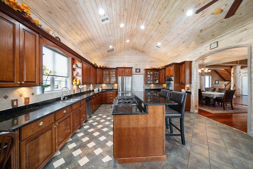 More Photos Of 7650 N Whippoorwill Ter, Hernando Horse Stables For Sale