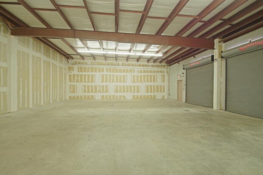 More Photos Of 1525 NW 3rd St, Deerfield Beach Warehouse For Lease