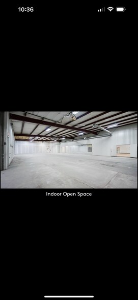 More Photos Of 10100 Hicks Field Rd, Fort Worth Warehouse For Sale