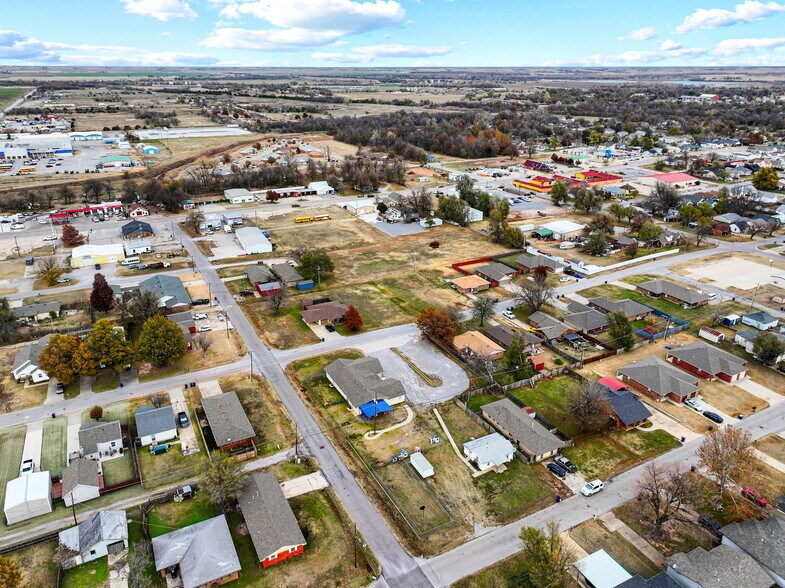 More Photos Of 1419 W London St, El Reno Religious Facility For Sale