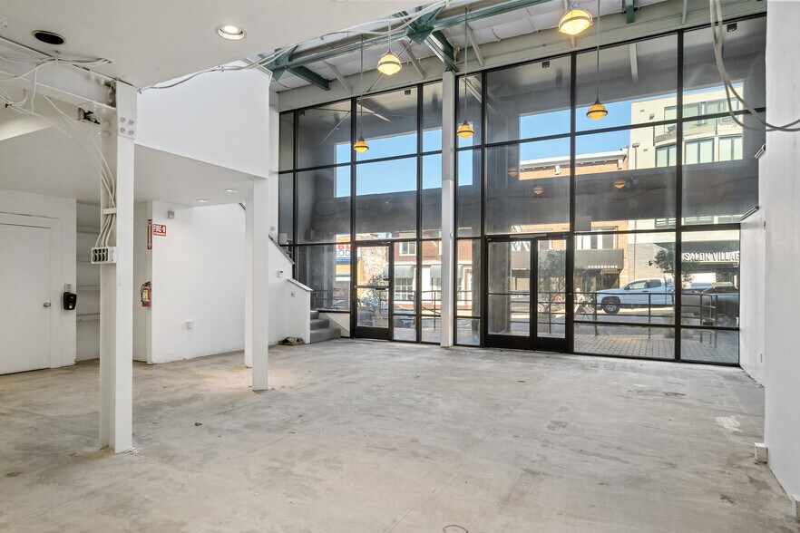 More Photos Of 1545-1555 Pacific Ave, San Francisco Storefront For Sale