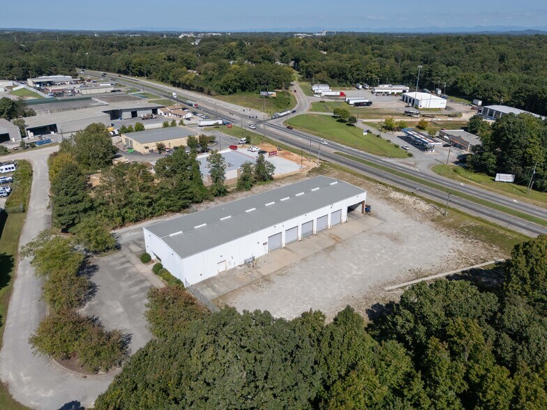 Primary Photo Of 1830 Athens Hwy, Gainesville Truck Terminal For Lease