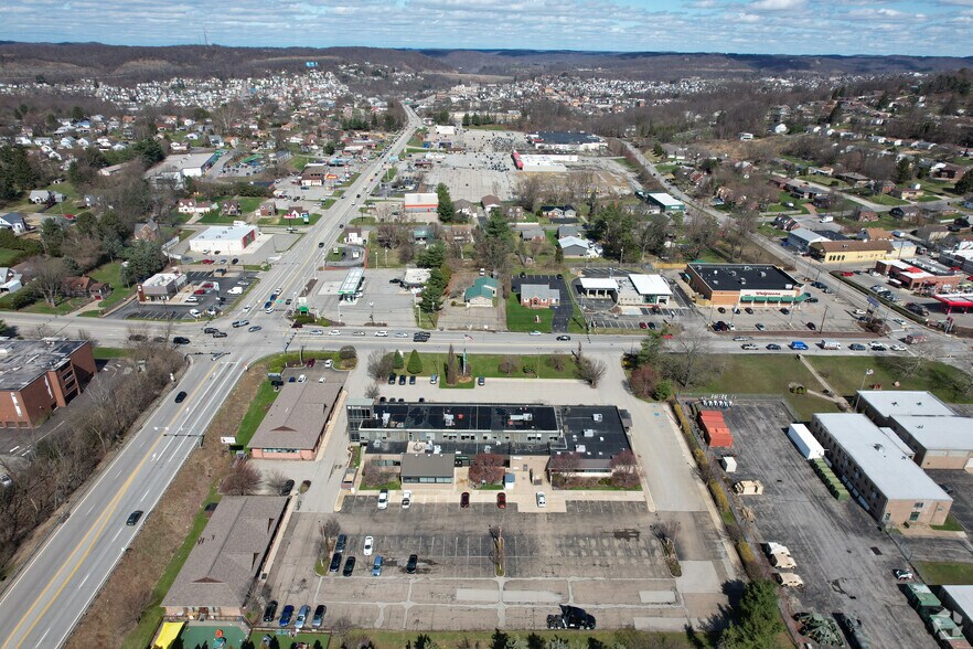 More Photos Of 2400 Leechburg Rd, New Kensington Office For Lease