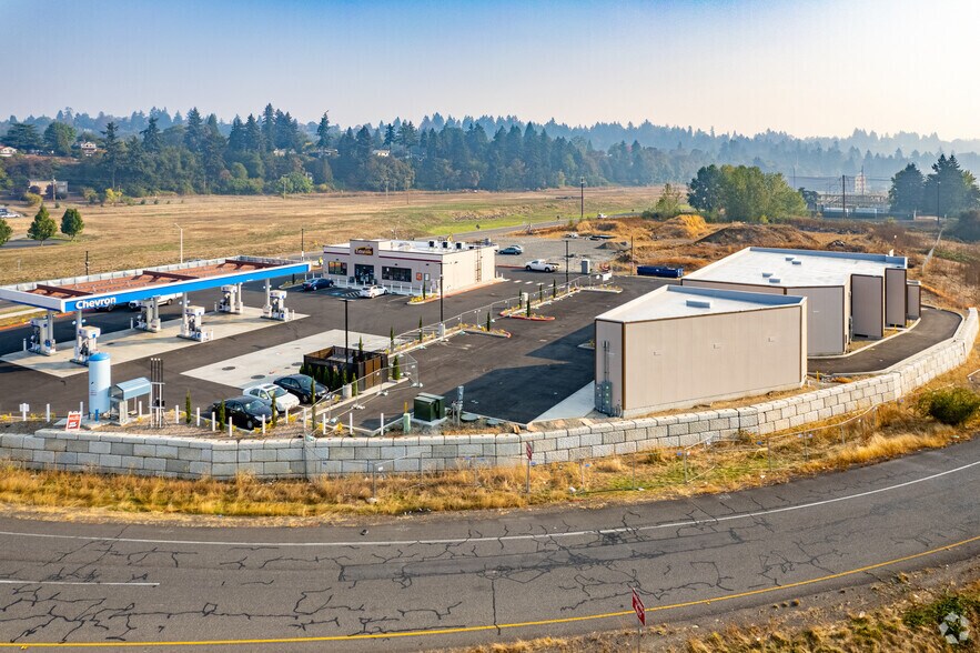 More Photos Of 3227-3231 Columbia House Blvd, Vancouver Unknown For Lease