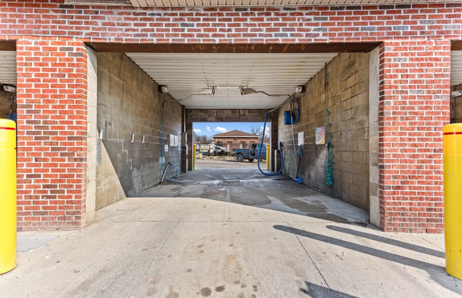 More Photos Of 6295 W 3rd St, Dayton Self Storage For Sale
