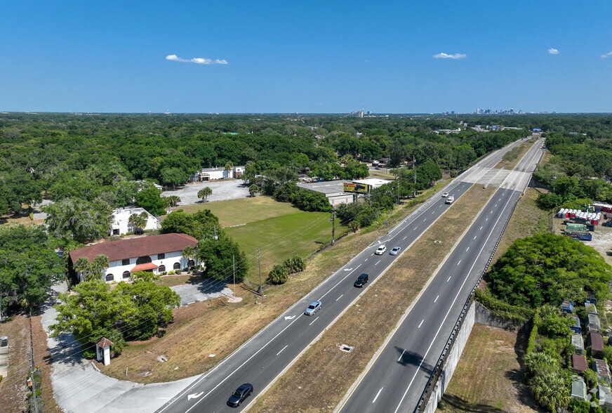 More Photos Of 7725 N Orange Blossom Trl, Orlando Warehouse For Sale
