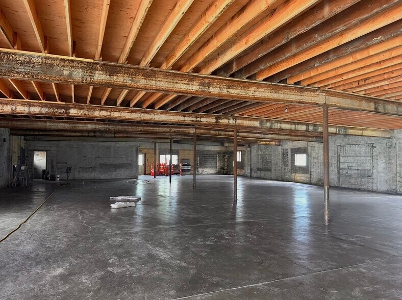 More Photos Of 71 South St, West Winfield Warehouse For Lease