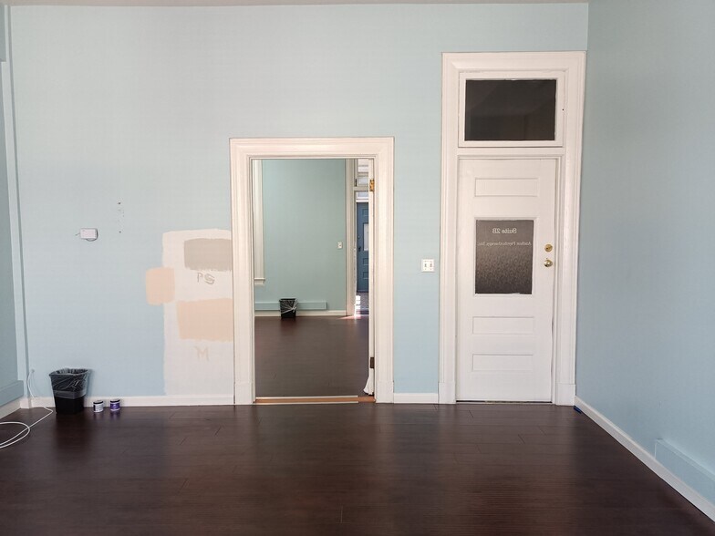 More Photos Of 26-38 S Raymond Ave, Pasadena Storefront Retail Office For Sale