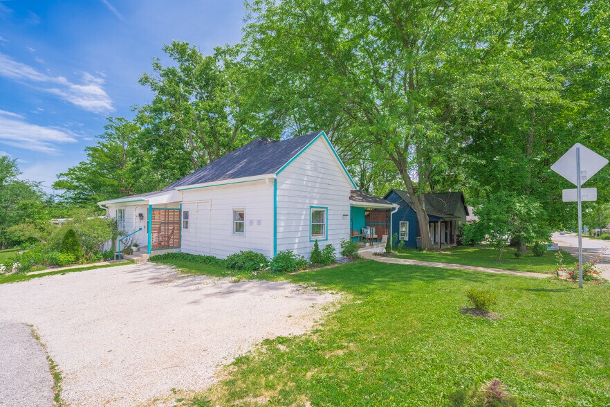 More Photos Of 1101 S Rogers St, Bloomington Multifamily For Sale