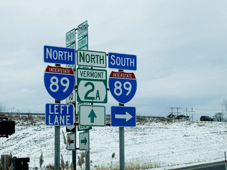 More Photos Of 35 Hurricane Ln, Williston Hotel For Sale