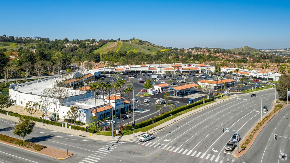 More Photos Of 711-791 S Weir Canyon Rd, Anaheim Hills Unknown For Lease