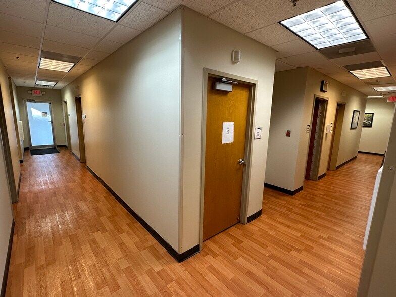 More Photos Of 3320 Old Jefferson Rd, Athens Office For Sale