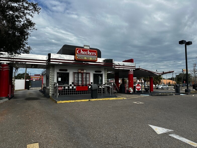 Primary Photo Of 6200 9th St N, Saint Petersburg Freestanding For Lease