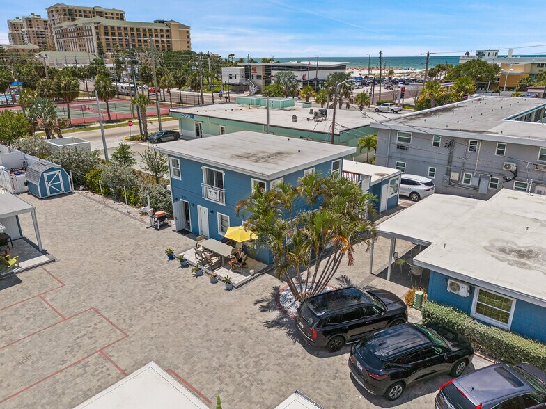 More Photos Of 602 Poinsettia Ave, Clearwater Beach Hotel For Sale