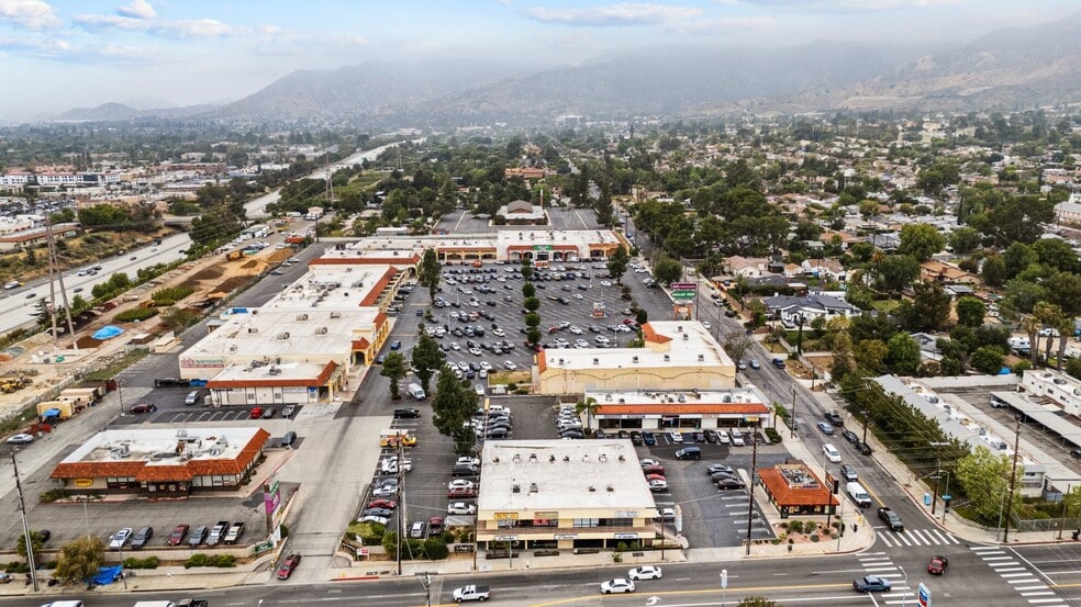 More Photos Of 13185 Gladstone Ave, Sylmar General Retail For Sale