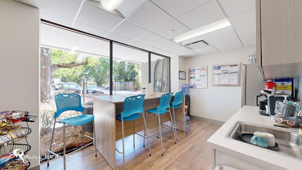 More Photos Of 2550 Windy Hill Rd SE, Marietta Medical For Lease