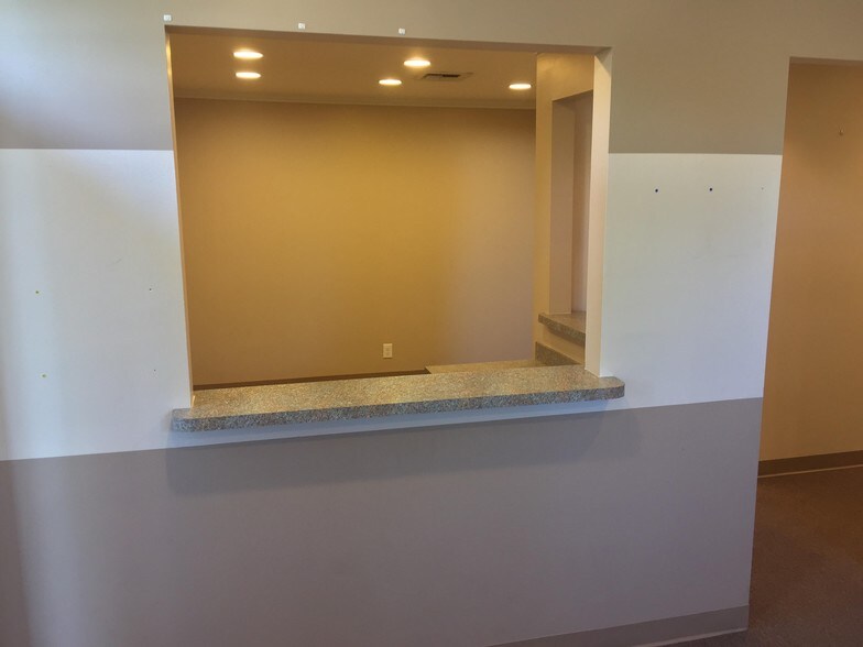 More Photos Of 2700 N Bellflower Blvd, Long Beach Medical For Lease