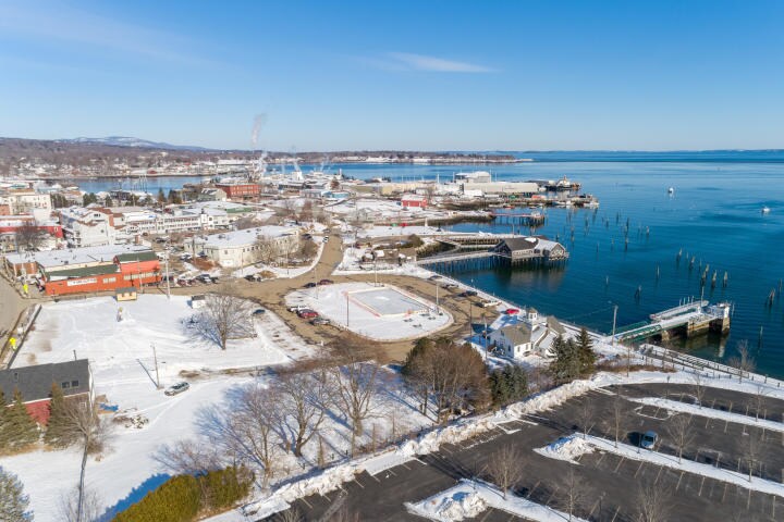 More Photos Of 275 Main St, Rockland Bar For Sale