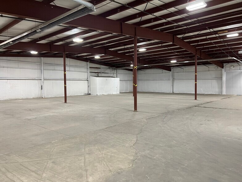 More Photos Of 4585 134 Rte, Cocagne Light Manufacturing For Lease