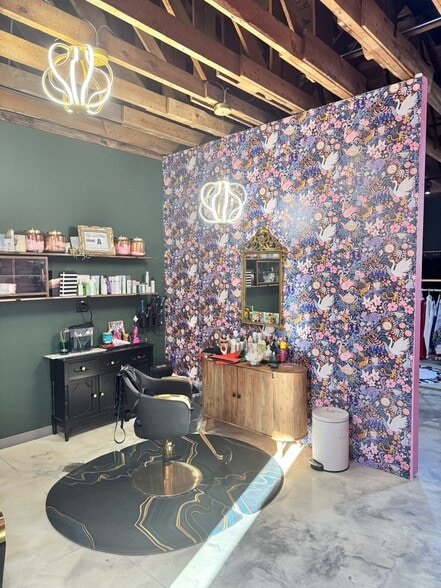 More Photos Of 106 N Main St, Granite Quarry General Retail For Sale