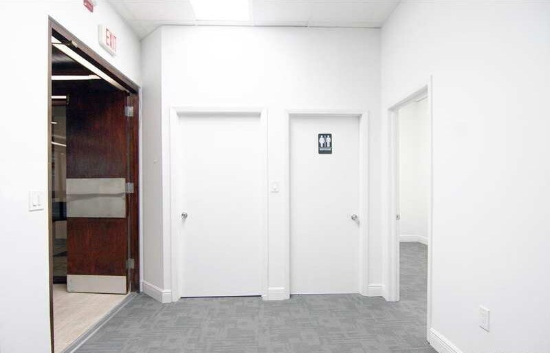 More Photos Of 13499 Biscayne Blvd, Miami Apartments For Lease