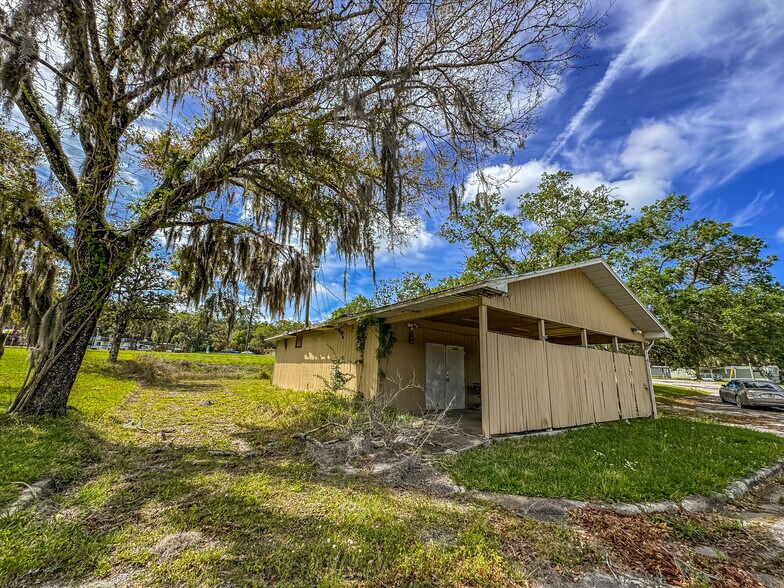 More Photos Of 615 Old Hospital Dr, Brooksville Land For Sale
