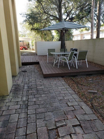 More Photos Of 4017 W Dr Martin Luther King Jr Blvd, Tampa Office For Lease