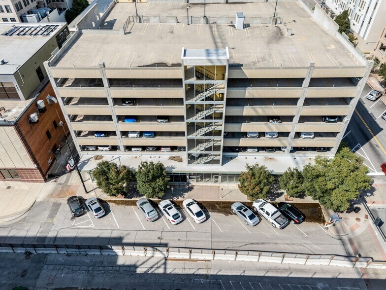 Primary Photo Of 360 E William St, Wichita Parking Garage For Lease