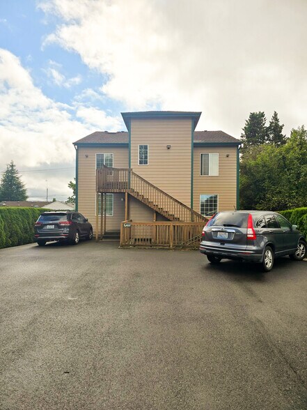 More Photos Of 2013 S 19th St, Tacoma Office For Lease